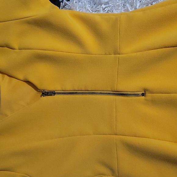 Zara mustard mini dress - Picture 3 of 4